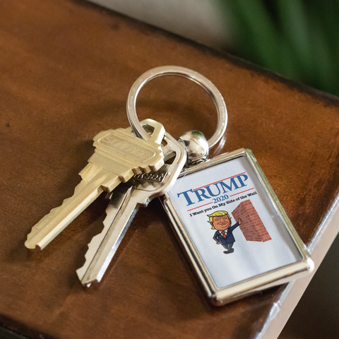 Image of Trump 2020 Keychain